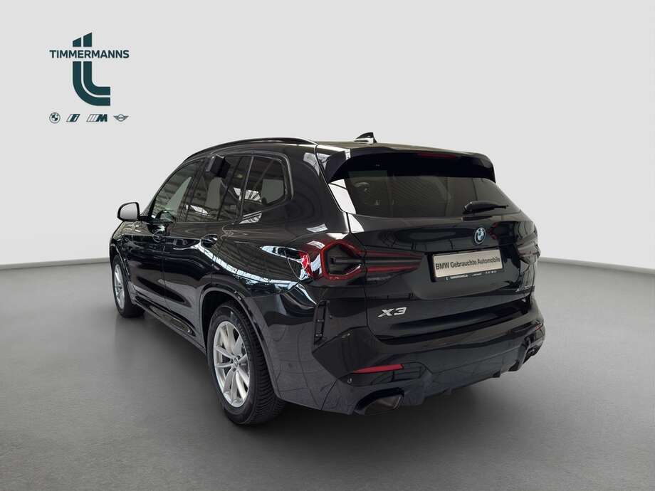 BMW X3 (Bild 9/15)