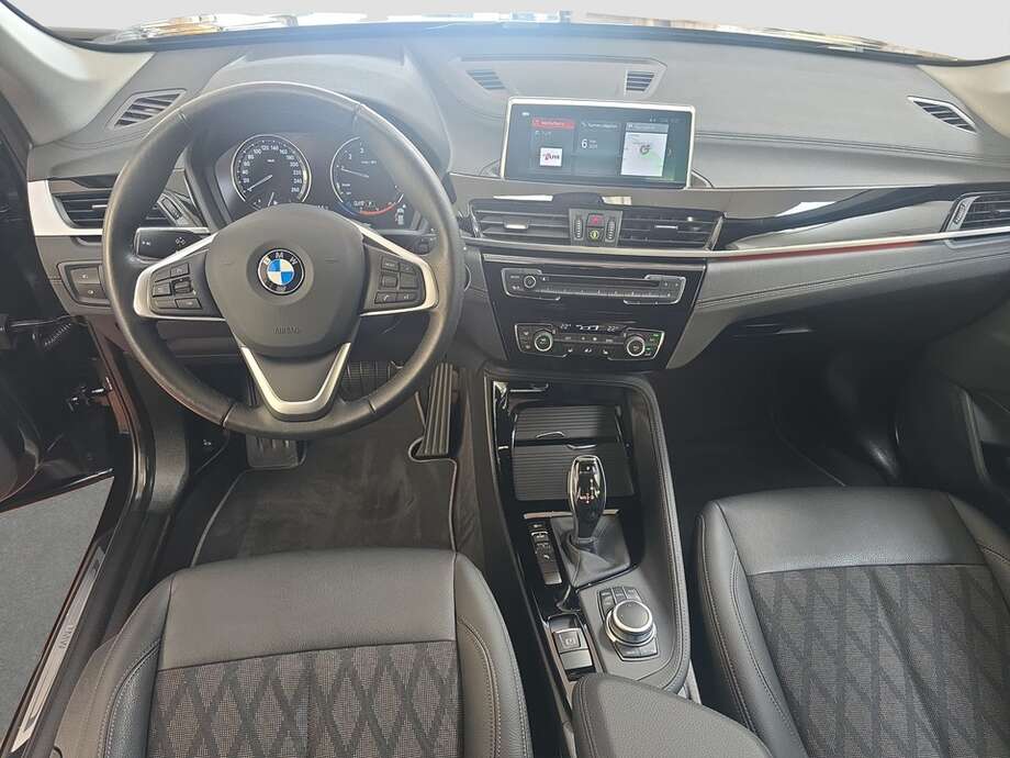 BMW X1 (Bild 6/19)