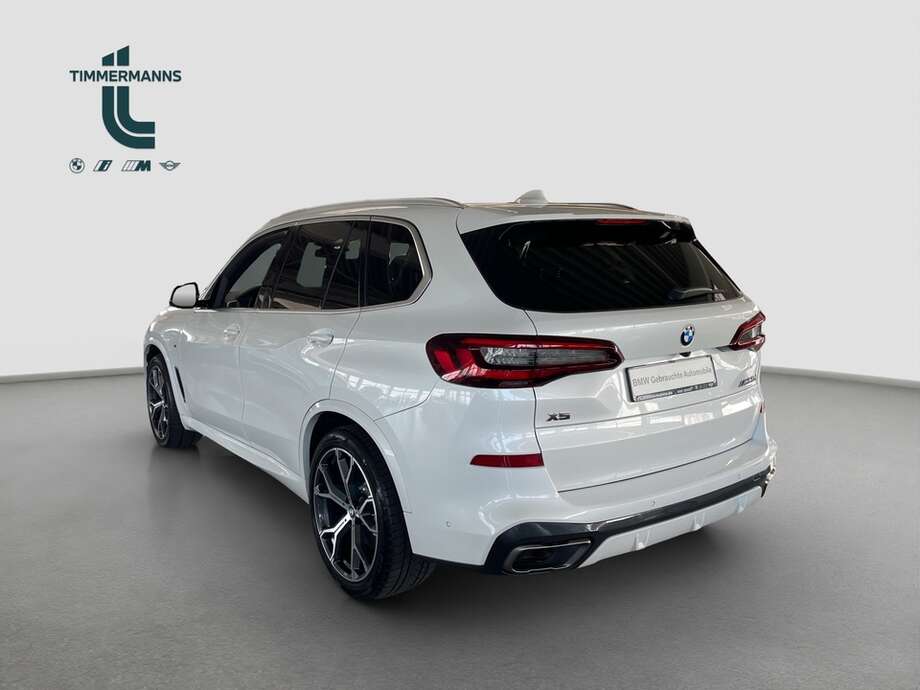 BMW X5 (Bild 9/15)