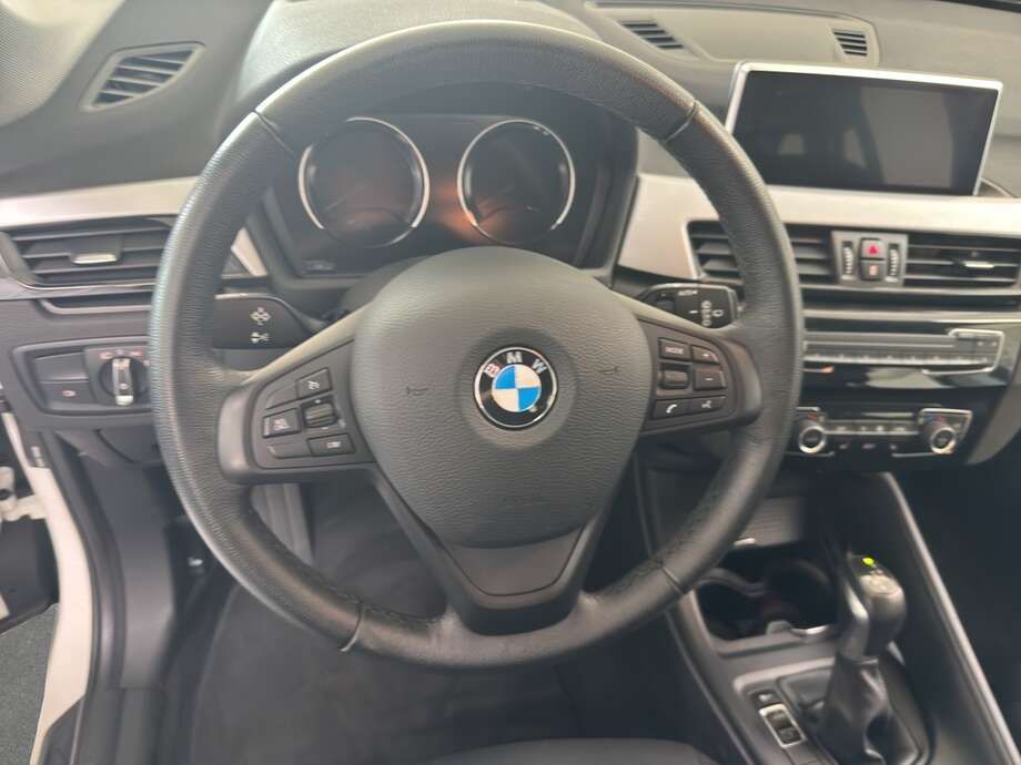 BMW X1 (Bild 4/17)