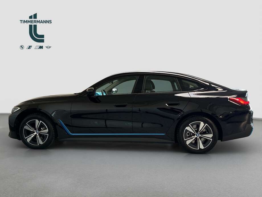 BMW i4 (Bild 8/15)