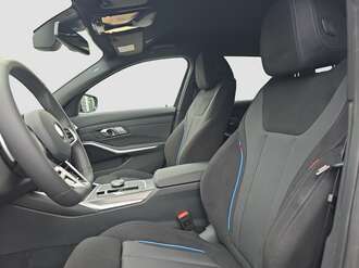 BMW 320d (Bild 1/19)