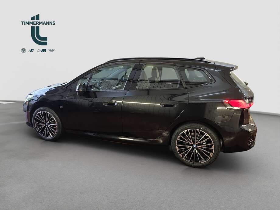 BMW 218 Active Tourer (Bild 12/19)