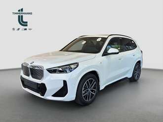BMW iX1 eDrive20 (Bild 1/14)