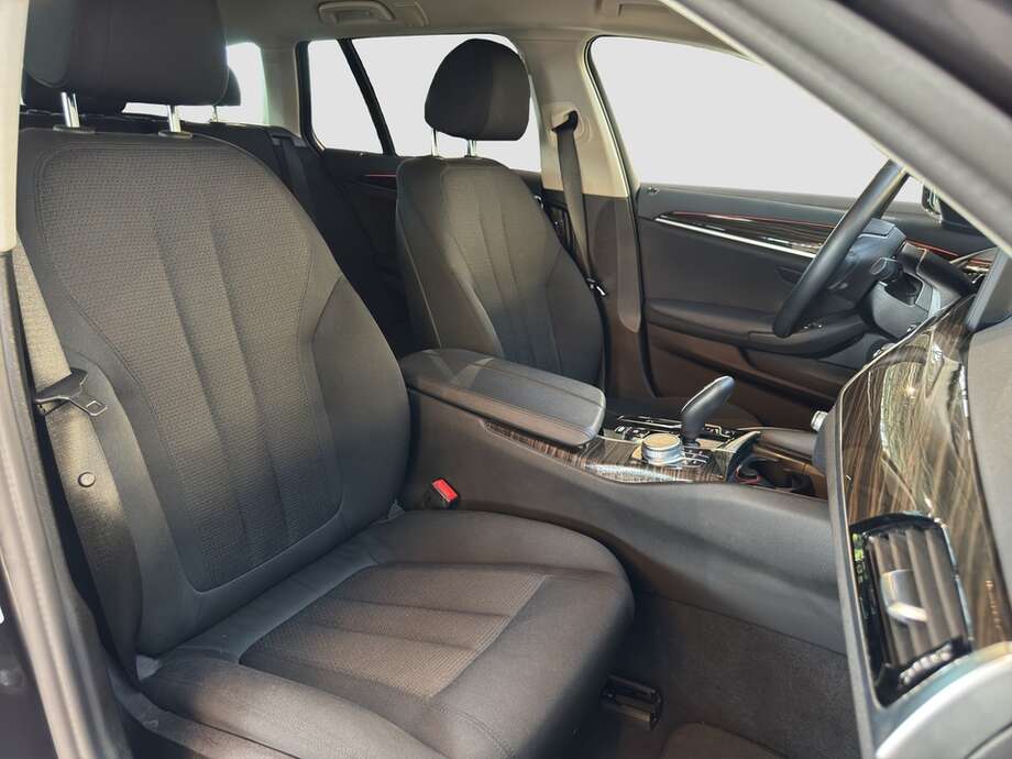 BMW 530 (Bild 16/23)