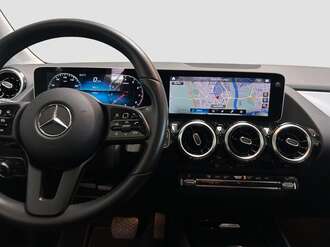 Mercedes-Benz B 180 (Bild 3/15)