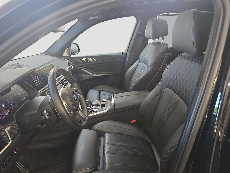 BMW X5 (Bild 1/19)