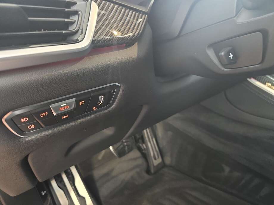 BMW X5 (Bild 8/19)