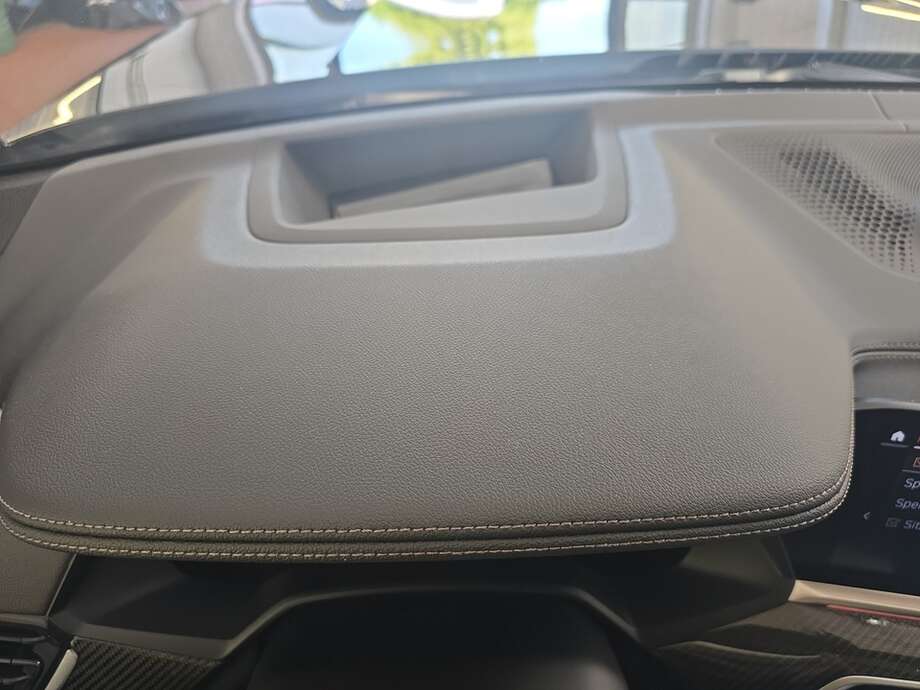 BMW X5 (Bild 9/19)