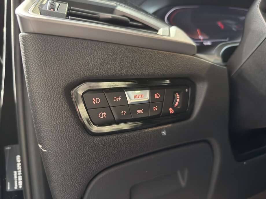 BMW 320d (Bild 13/22)