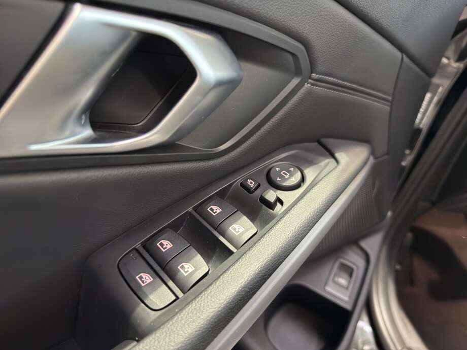 BMW 320d (Bild 14/22)