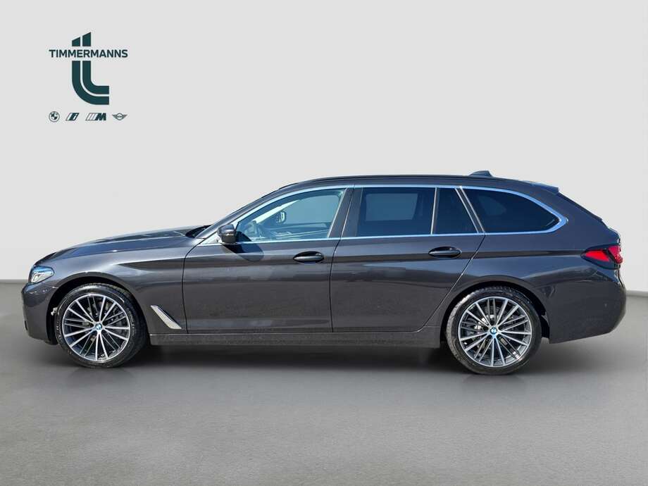 BMW 530i xDrive (Bild 12/19)