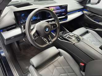 BMW 520d (Bild 2/18)
