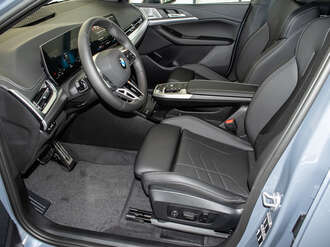 BMW 220 Active Tourer (Bild 1/19)
