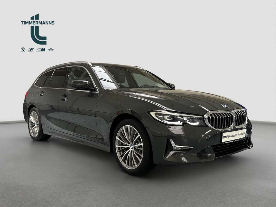 BMW 330e (Bild 13/15)