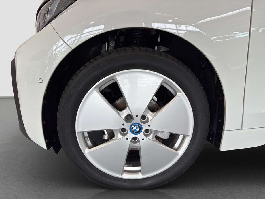 BMW i3 (Bild 17/17)