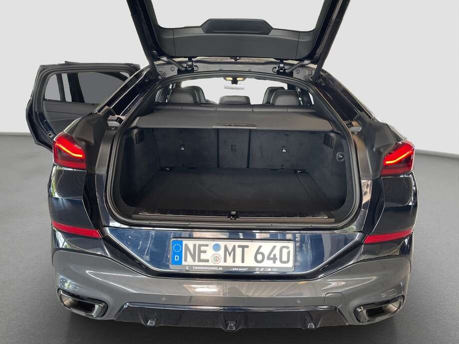 BMW X6 (Bild 7/16)