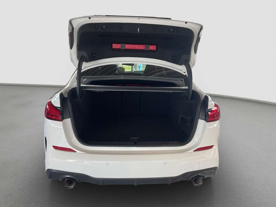 BMW 220 Gran Coupé (Bild 7/18)