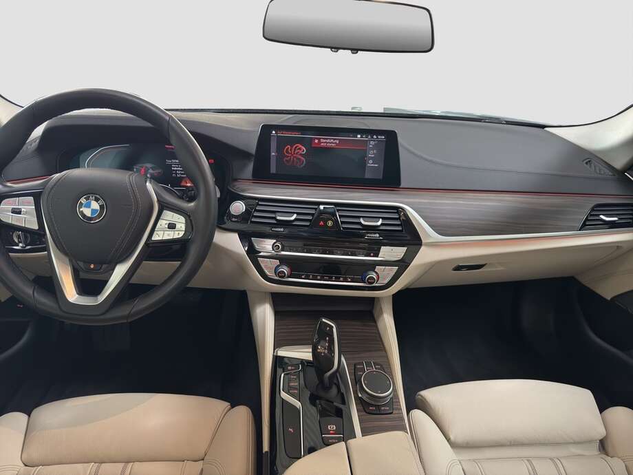 BMW 530d (Bild 5/17)