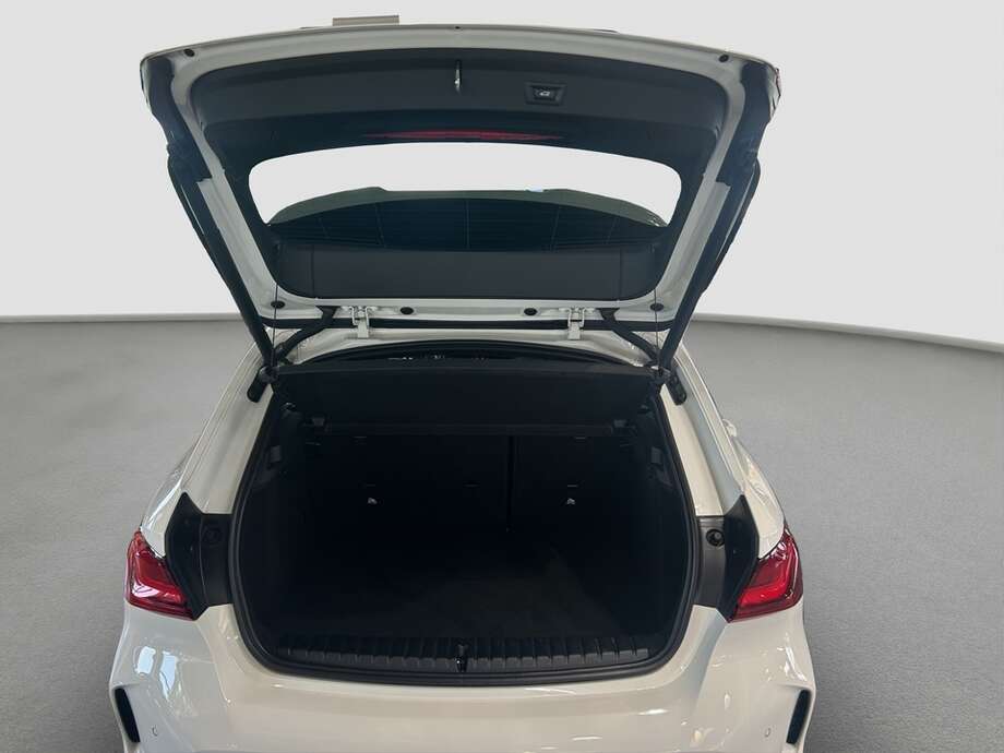 BMW 120 (Bild 15/20)