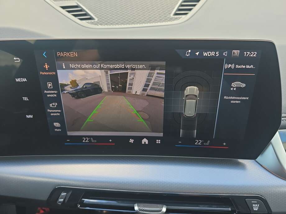 BMW X1 (Bild 10/18)