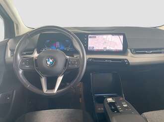 BMW 218 Active Tourer (Bild 3/13)