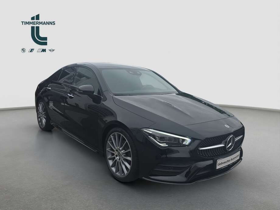 Mercedes-Benz CLA 200 (Bild 15/17)