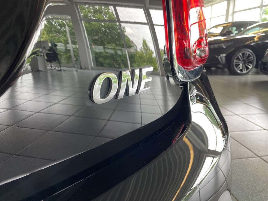 MINI One (Bild 7/20)