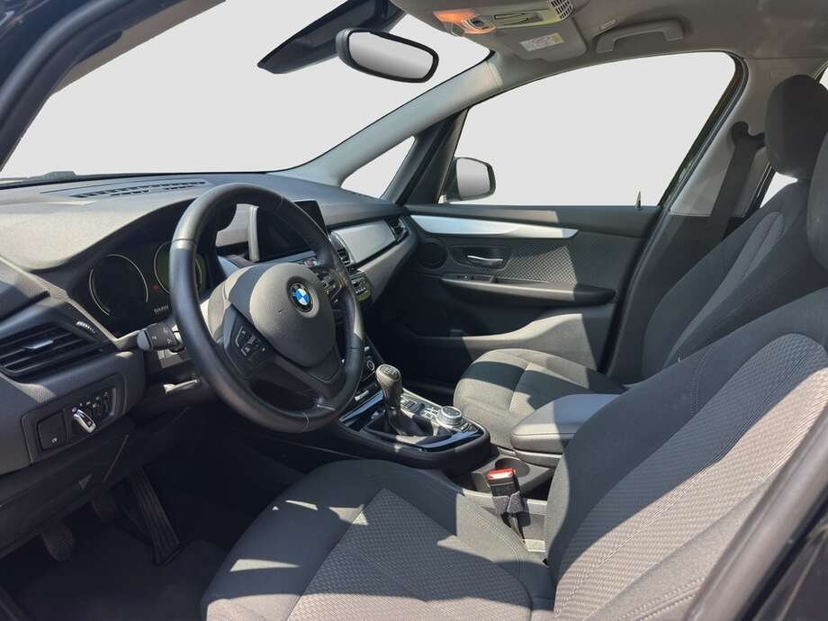BMW 218 Gran Tourer (Bild 2/18)