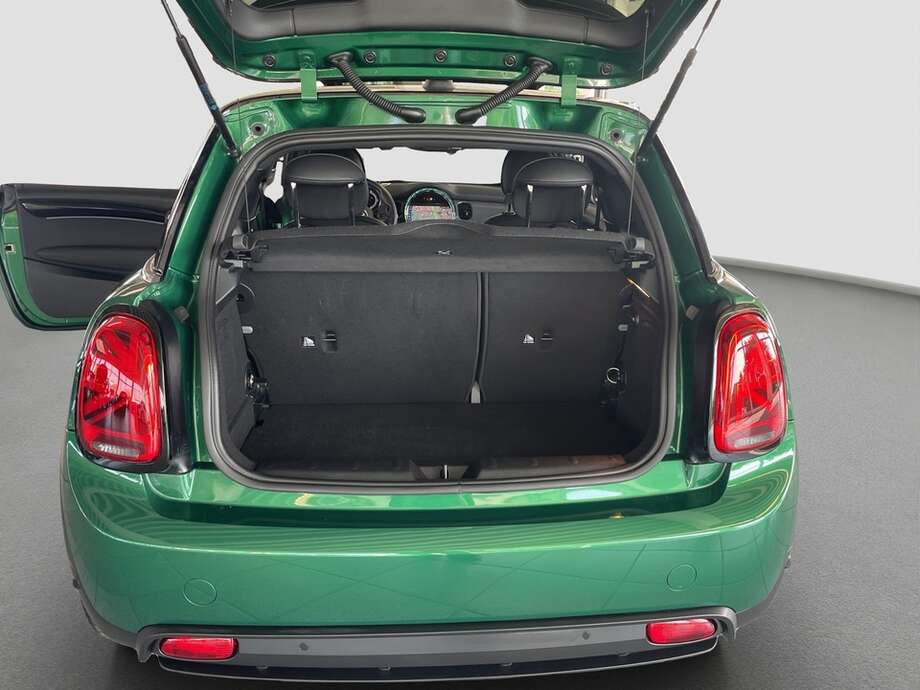 MINI Cooper SE (Bild 7/19)