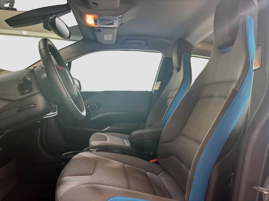 BMW i3 (Bild 10/16)