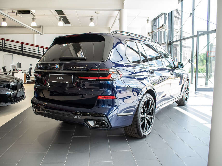 BMW X7 xDrive40d (Bild 12/19)