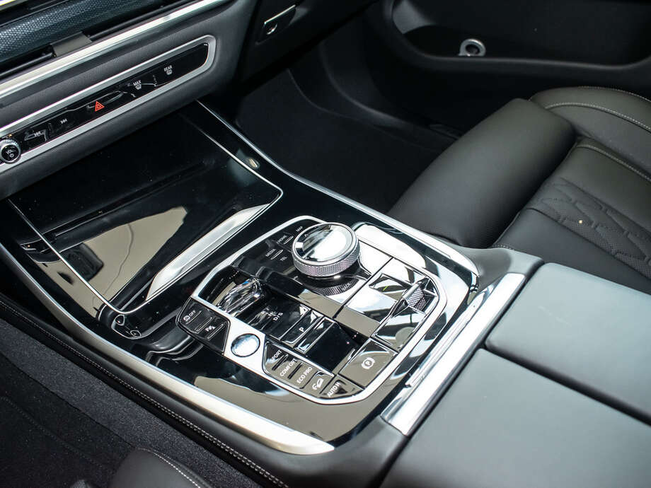 BMW X7 xDrive40d (Bild 19/19)