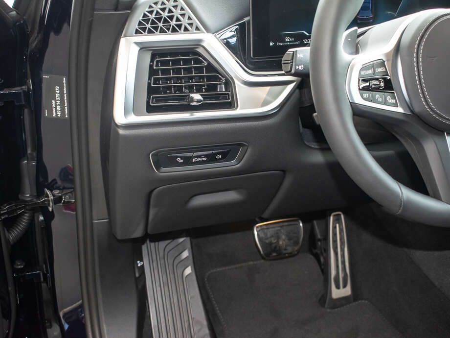 BMW X7 xDrive40d (Bild 4/19)
