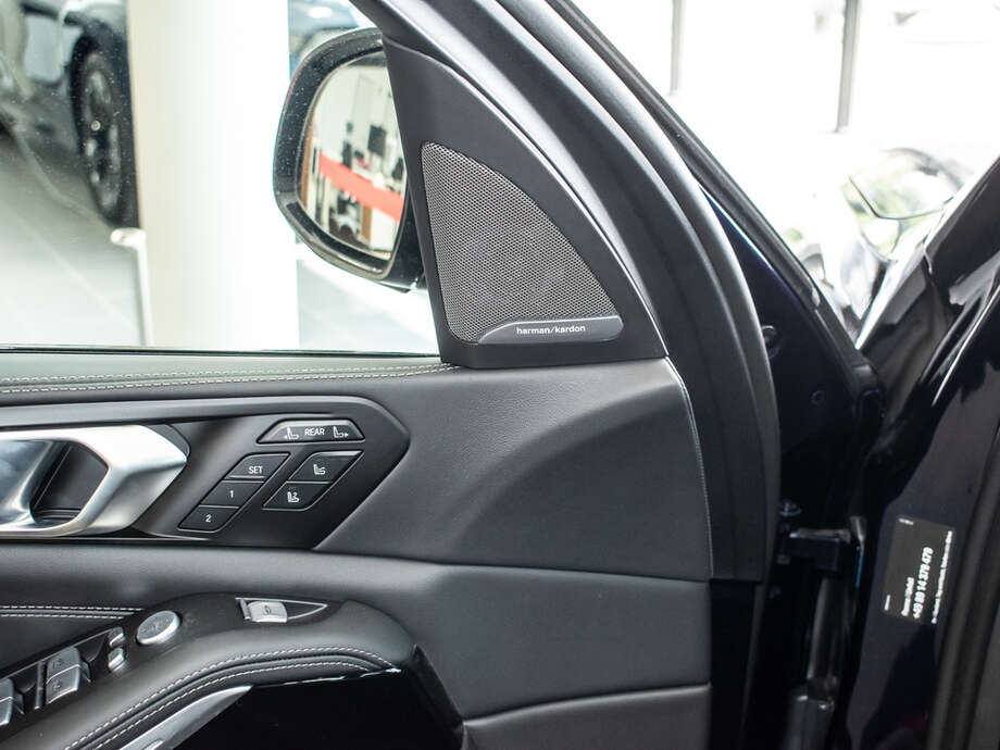 BMW X7 xDrive40d (Bild 6/19)