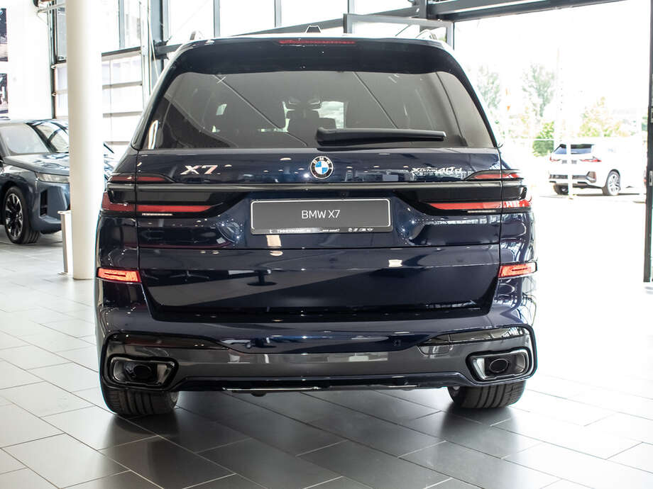 BMW X7 xDrive40d (Bild 11/19)
