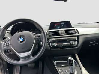 BMW 218i (Bild 3/16)