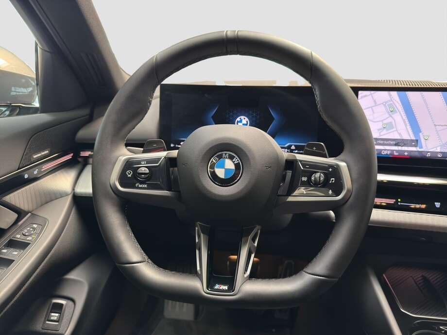 BMW 520d (Bild 4/15)