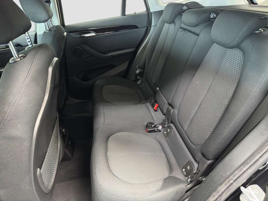 BMW X1 (Bild 6/15)