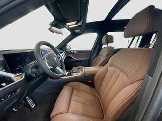 BMW X7 xDrive40d (Bild 1/14)