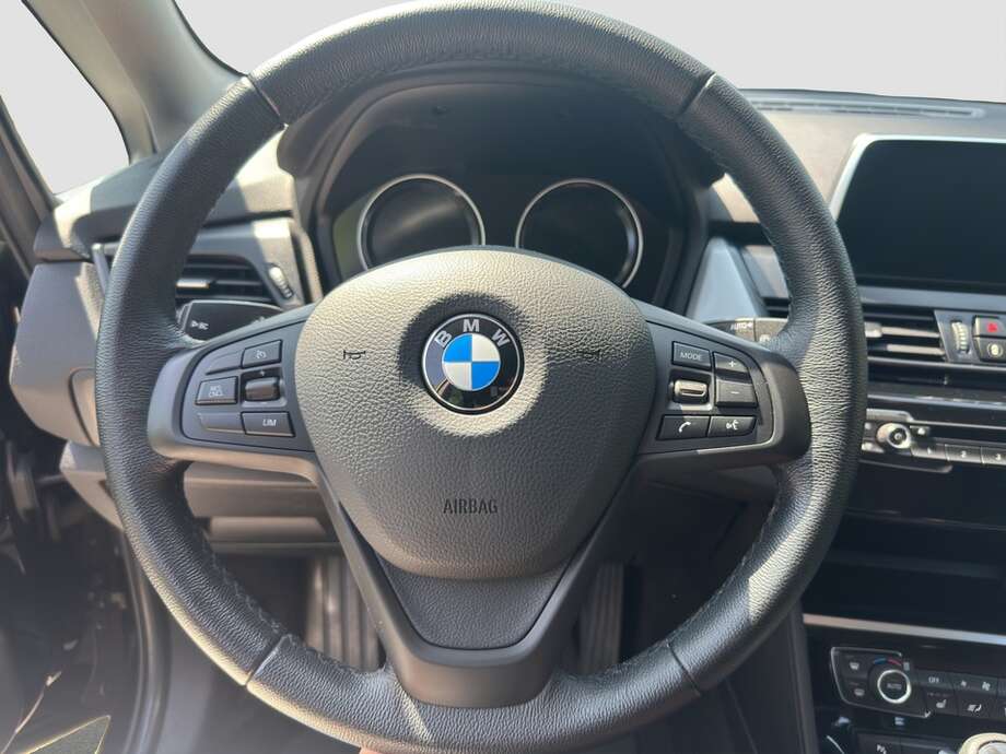 BMW 218 Gran Tourer (Bild 3/18)