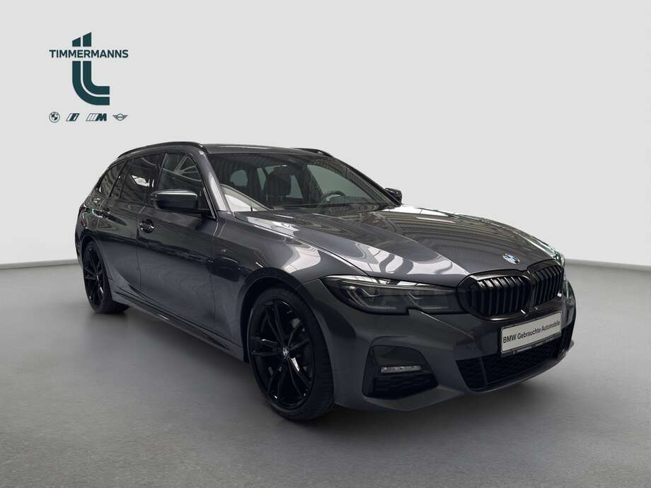 BMW 320d (Bild 8/16)