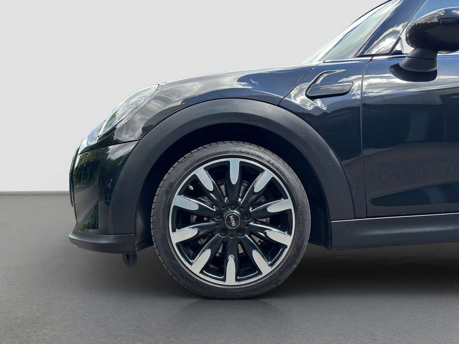 MINI Cooper (Bild 14/16)