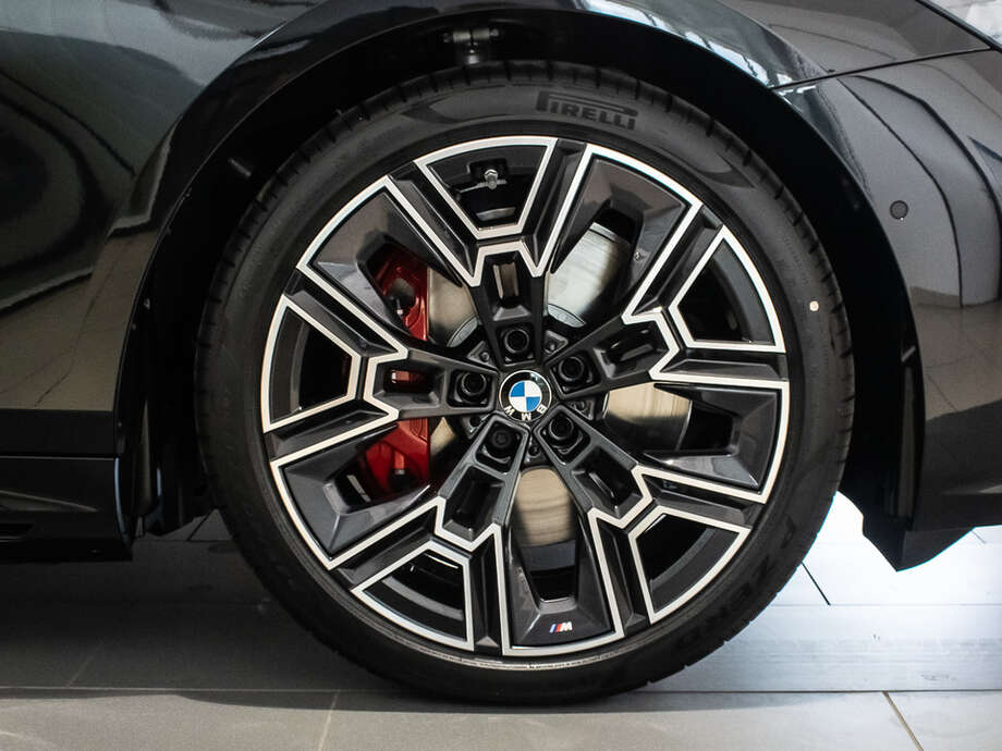 BMW i5 eDrive40 Touring (Bild 9/17)