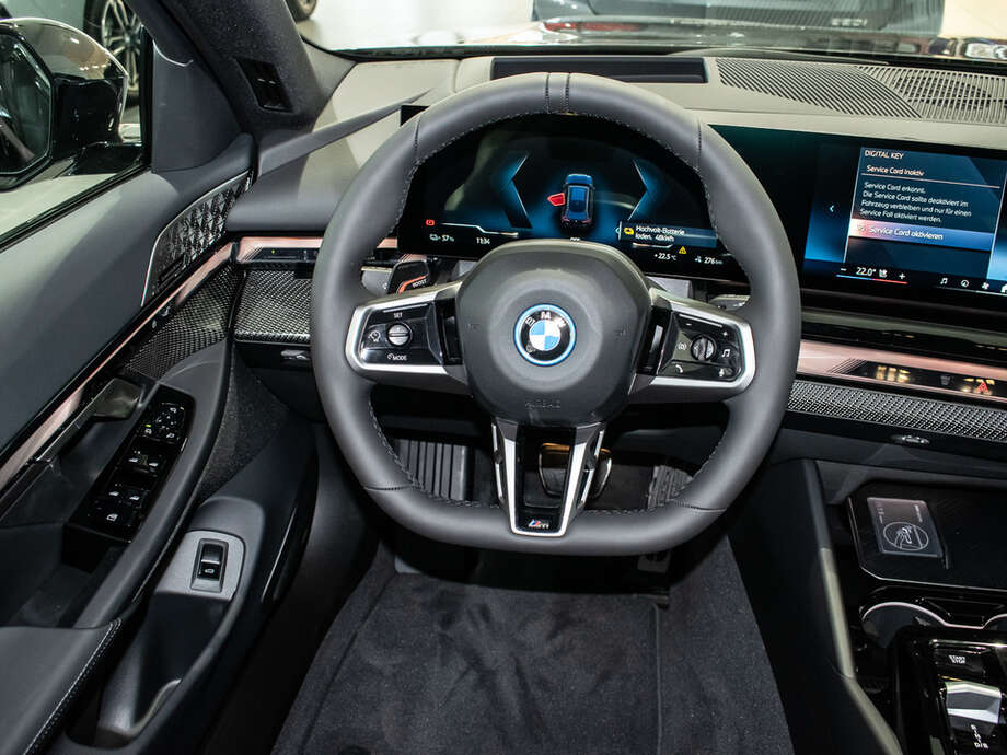 BMW i5 eDrive40 Touring (Bild 13/17)