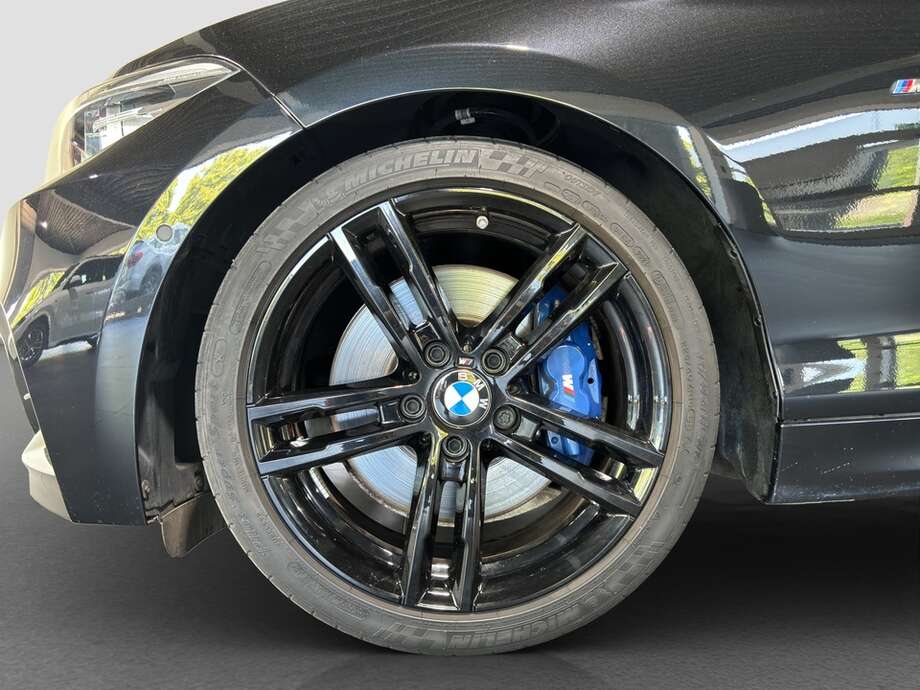 BMW M240i (Bild 14/16)