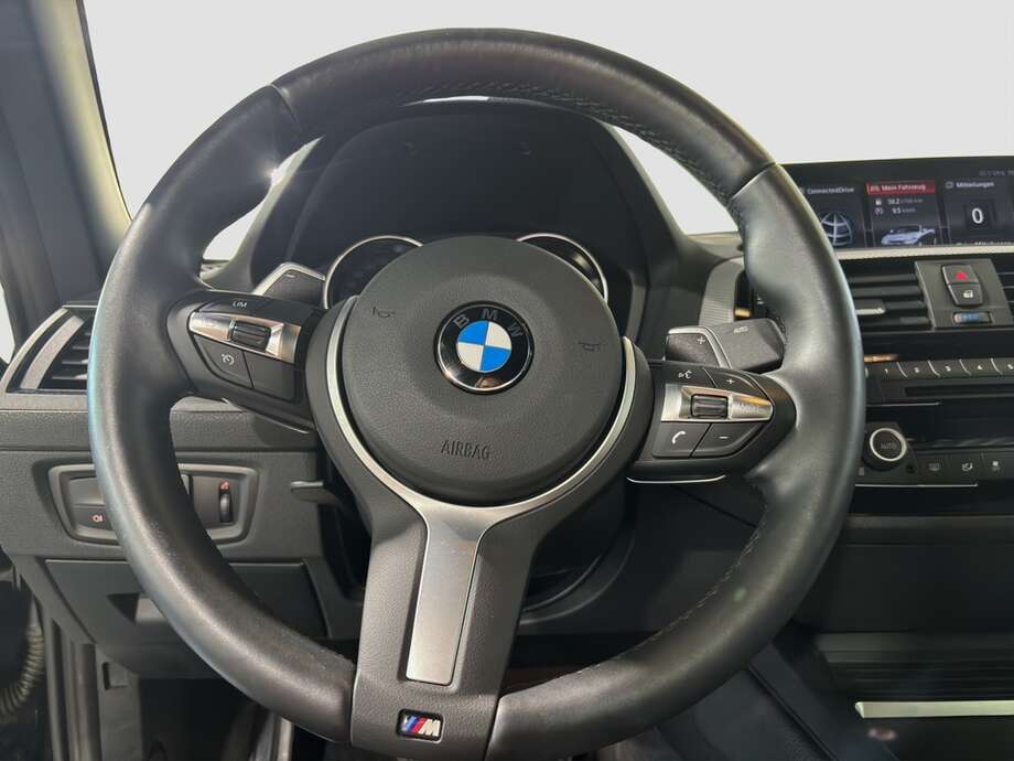 BMW M240i (Bild 2/16)