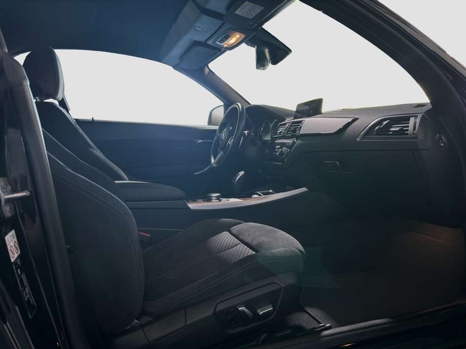 BMW M240i (Bild 6/16)