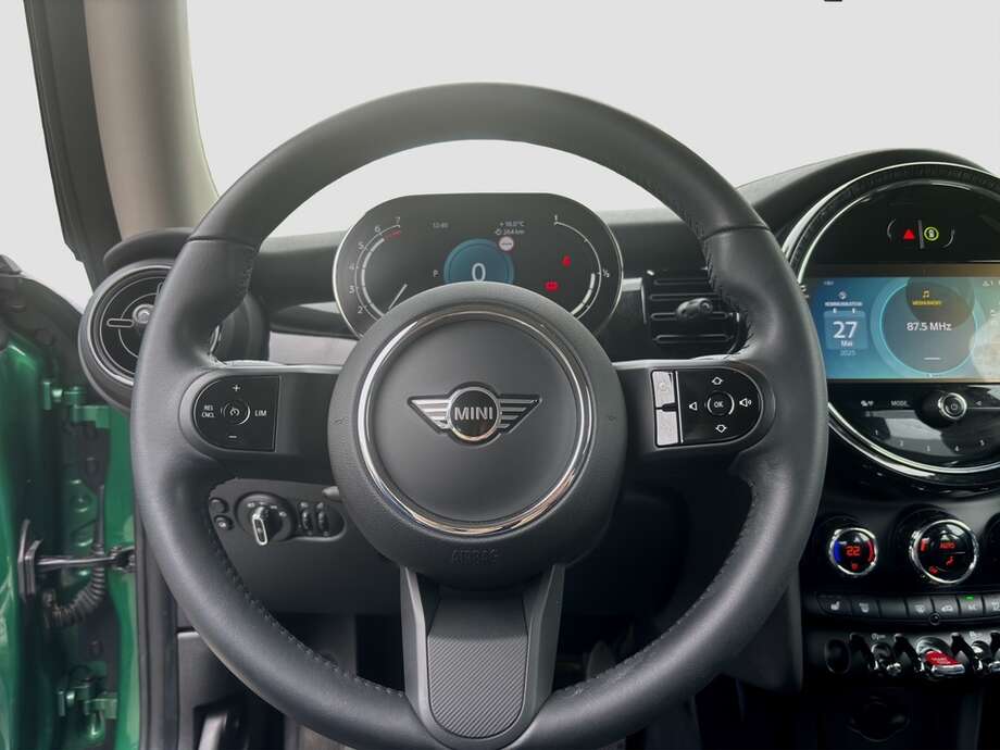 MINI Cooper S (Bild 2/16)