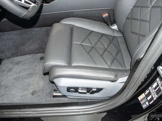 BMW BMW i5 M60 xDrive Limousine (Bild 1/17)